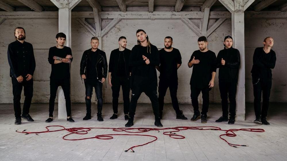 photo of Kamil Bednarek with the band