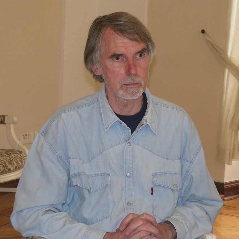 Prof. Marek Hendrykowski (fot. M. Malinowski) - grafika artykułu