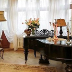 salon z fortepianem
