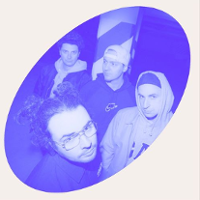 Photo in blue colours of the Błoto band.