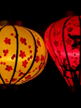 Picture of twoo colourful Chinese lanterns.