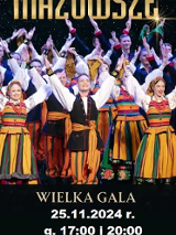 Photo of the performers in folk costumes.