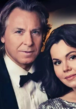 Photo of Aleksandra Kurzak and Roberto Alagna.