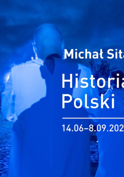 Photo of a man standing with his back to the camera in blue colors. Title of the exhibition and its start and end dates.