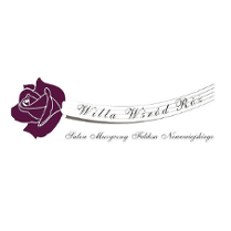 Drawing of a rose and the name of the concert hall: Willa Wśród Róż (Rose Villa).