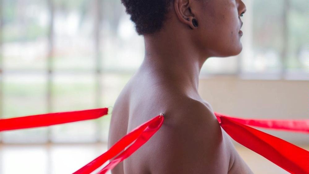 Priscila Rezende "Nau Fragil"