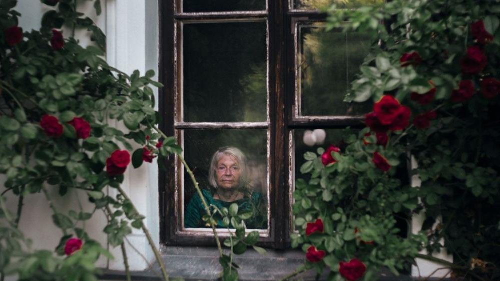 "House of Memories", photograph from the press