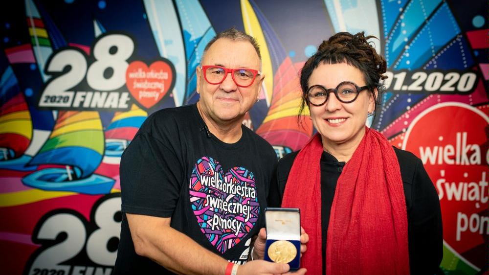 Jerzy Owsiak and Olga Tokarczuk, photo: Łukasz Widziszowski - grafika artykułu