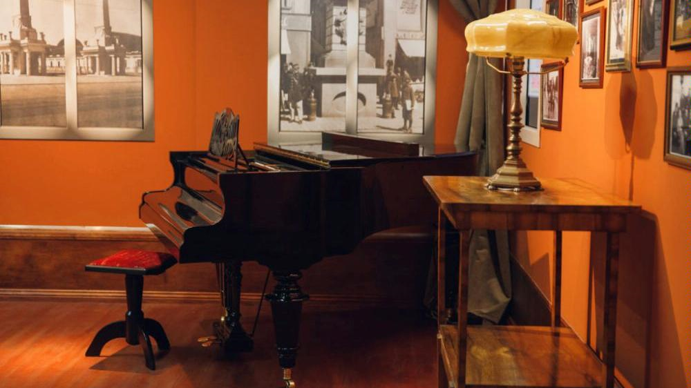 Upstairs display of the Wielkopolska Uprising Museum - photograph courtesy of the Wielkopolska Independence Museum - grafika artykułu