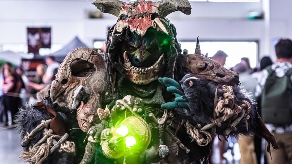 A Pyrkon participant dressed as a game character resembling a troll.