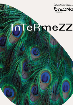 The graphic shows a fragment of a peacock feather on a white background and the inscription "Intermezzo"