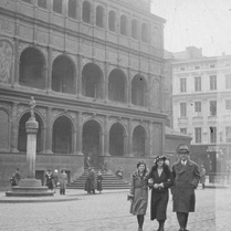 photo from Tun-of-the-century Poznań exhibition