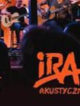 W tle widać siedzącego gitarzyste. Na froncie napis "Ira akustycznie".