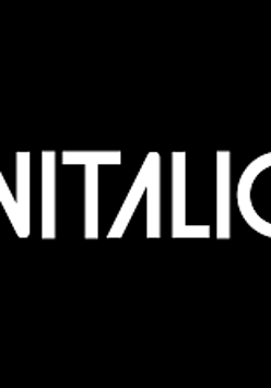 Na czarnym tle biały napis "Vitalic".