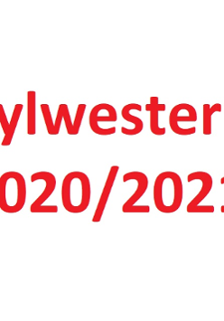 Na białym tle czerwony napis "sylwester 2020/2021".