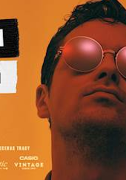 Zdjęcie artysty i informacje o koncercie.