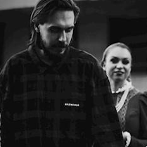 Baner z fotografią artysty.