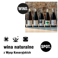 Logo SPOT. oraz zdjęcie butelek wina.