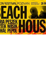 Baner z nazwami zespołów.