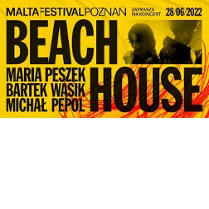 Baner z nazwami zespołów.