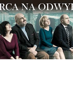 Zdjęcie aktorów grających w spektaklu.