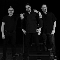 Baner promujący wydarzenie. Nazwa wydarzenia i zdjęcie artystów.