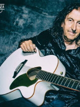 Baner promujący wydarzenie. Nazwa wydarzenia i zdjęcie artysty.