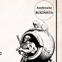 Baner promujący wydarzenie. Nazwa wydarzenia i data. Po prawej stronie grafika przedstawiająca starszego mężczyznę siedzącego w beczce.