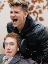 Baner promujący wydarzenie. Nazwa wydarzenia i zdjęcie artystów.