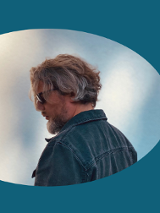 Baner promujący wydarzenie. Nazwa wydarzenia, data i zdjęcie Artysty.