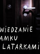 Zdjęcie drzwi, na którym światło latarki pada na klamkę. Na dole napisano odręcznym pismem zwiedzanie zamku z latarkami.