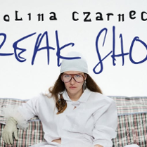 Baner promujący wydarzenie. Nazwa wydarzenia i zdjęcie artystki.