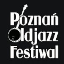 Baner z nazwą festiwalu.