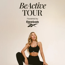 Baner promujący wydarzenie. Nazwa wydarzeania i zdjęcie osoby artystycznej.