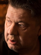 Baner promujący wydarzenie. Nazwa wydarzeania i zdjęcie osoby artystycznej.