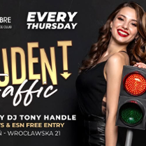 Baner promujący wydarzenie. Nazwa wydarzeania i zdjęcie osób artystycznych.