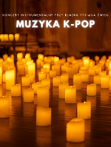 Baner promujący wydarzenie. Nazwa wydarzenia i zdjęcie setek zapalonych świec.