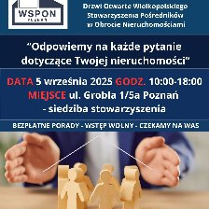 Drewniane figurki ludzi. W tle rozłożone ręce mężczyzny w garniturze. Szczegółowe informacje z plakatu w treści artykułu.
