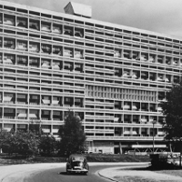 Blok mieszkalny. Daleko od dzieła sztuki?