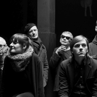 Ciasne chatki serc naszych