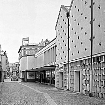 czarno-białe zdjęcie części Starego Rynku