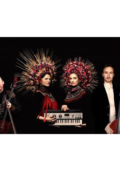 Dagadana z przyjaciółmi