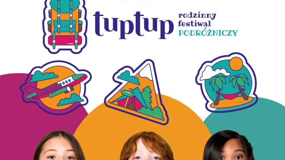 Kolorowa grafika festiwalu Tup Tup ze zdjęciami dzieci i rysunkami.
