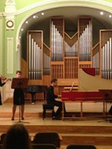 Koncert: organy, skrzypaczka, flecistka i muzyk przy fortepianie