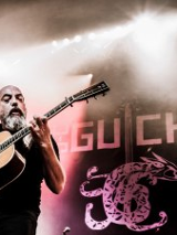 fotografia artysty podczas koncertu