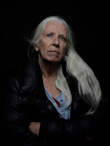 Fotografia kobiety - jedna z praz na wystawie.