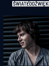 Ciemna fotografia Zhenya Strigaleva.