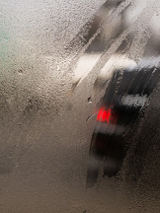 fotografia zaparowanej szyby