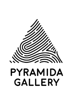 na grafice logo galerii Pyramida.
