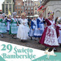 Plakat wydarzenia ze zdjęciem kobiet idących przez Rynek i ubranych w tradycyjne, bamberskie stroje. Na dole napisy informujące o dacie i miejscu wydarzenia.